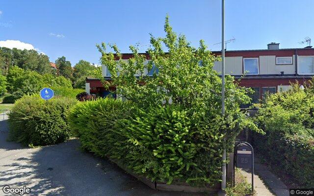 Radhus på Ymervägen 23 i Södertälje sålt för 3 610 000kr