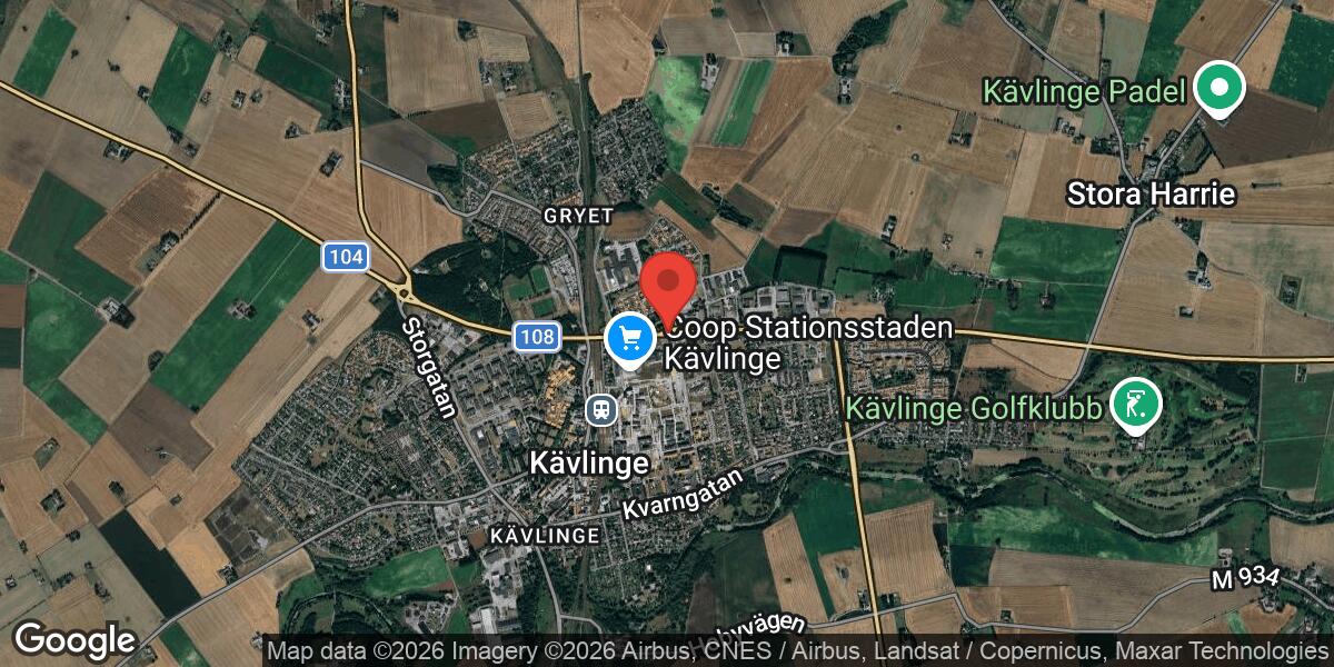 Föremål på vägen vid Cirkulationsplats Kävlinge påverkar trafiken