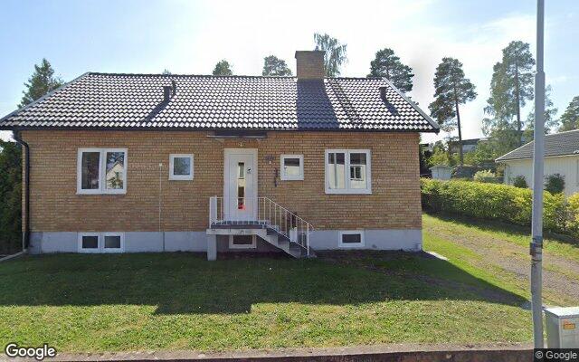 Villa på Bangårdsgatan 25 i Hultsfred såld för 1 350 000kr