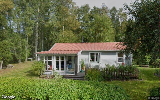 Villa på Grönebäck 5 i Eksjö såld för 740 000kr