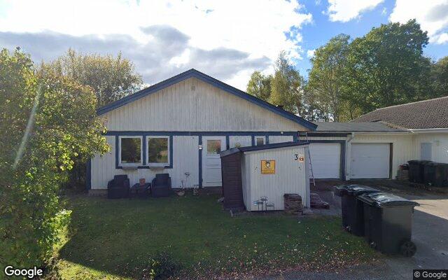 Parhus på Bolet 3A i Tingsryd sålt för 500 000kr