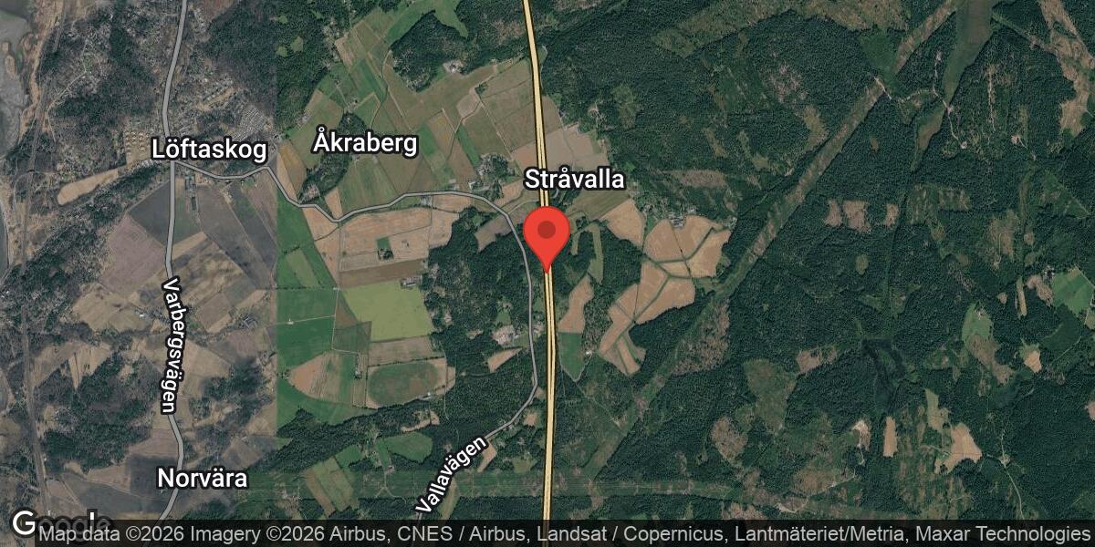 Olycka med två personbilar på E6 mellan Frillesås och Värö