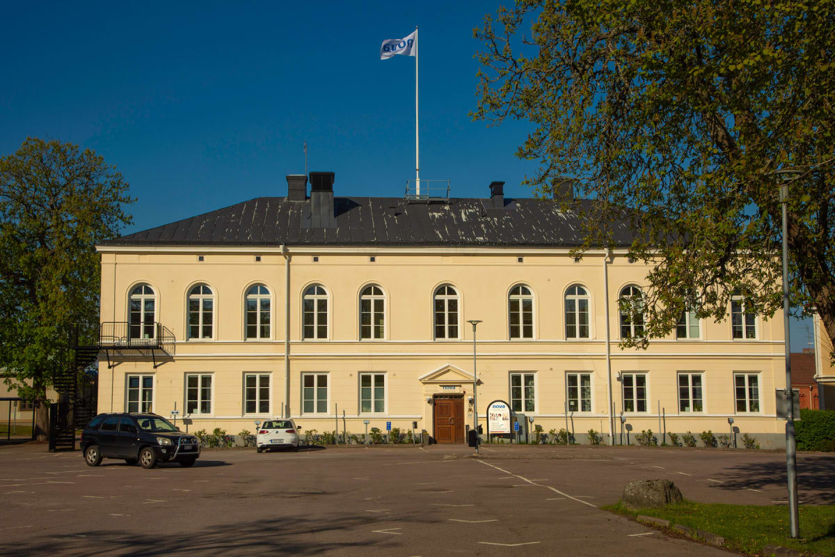 Kärnkraft för samhällsvetare och beslutsfattare