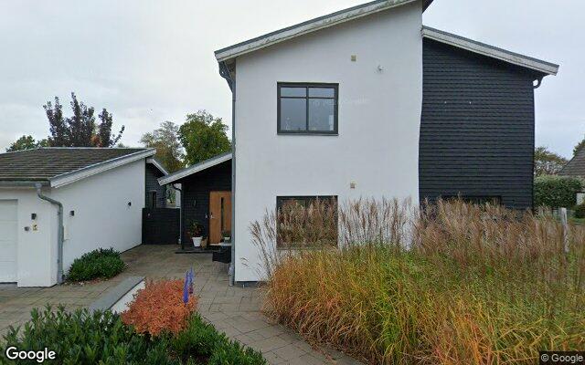 Villa på Lönnvägen 21 såld för 9 100 000 kronor