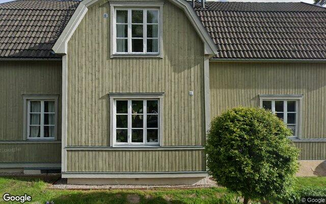 Villa på Parkvägen 27 såld för 3 095 000kr