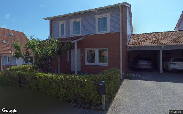 Femrummare på Rinnbovägen 64 såld för 2 295 000kr