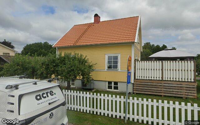 Villa på Mölna Fabriksväg 2 såld för 3 600 000kr