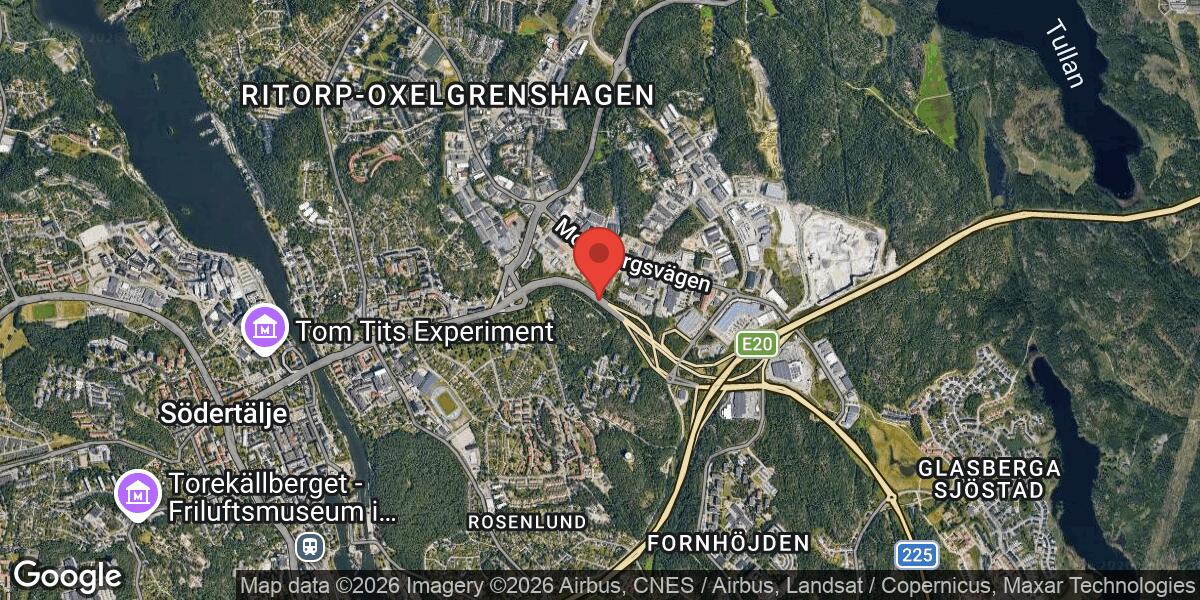 Beläggningsarbete på väg 225 mellan Trafikplats Moraberg och Moraberg