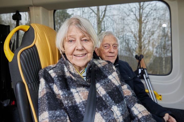 10 miljoner i nytt stöd till Trivselbussarna – fler utflykter för äldre i Kronoberg