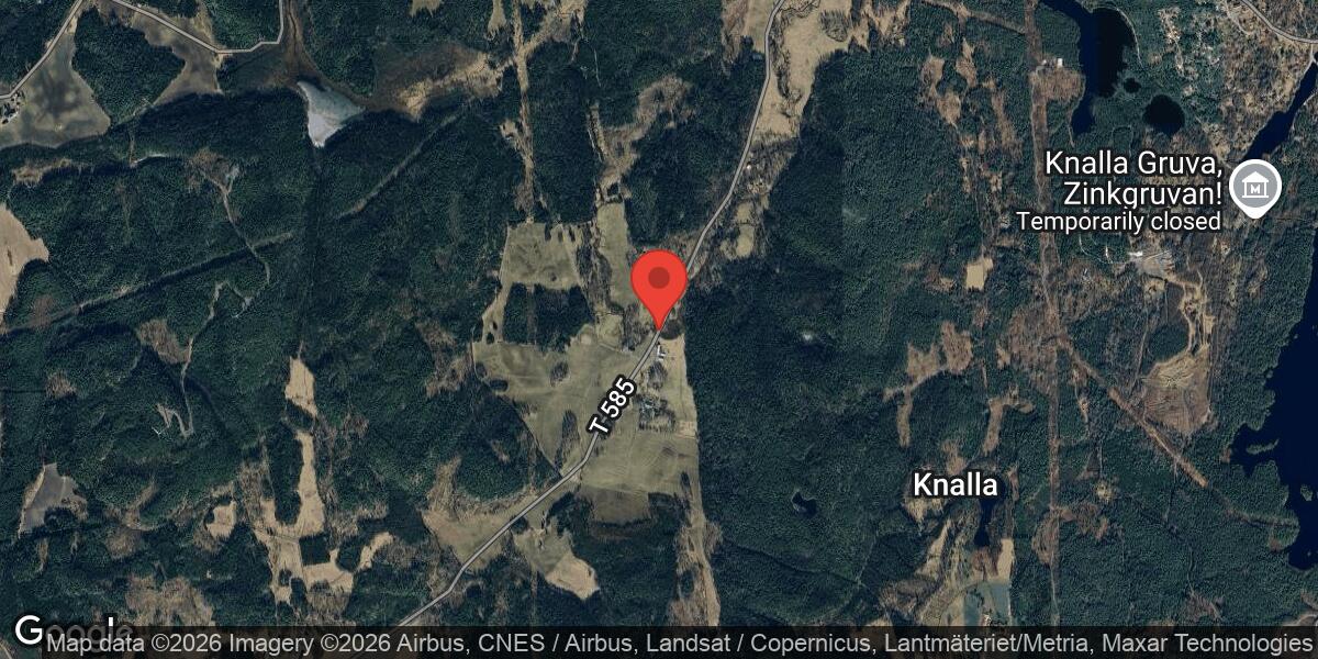 Olycka med farligt gods på väg 585 mellan Grönsberg och Adolfsberg