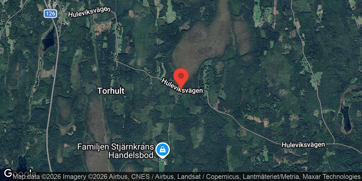 Singelolycka med personbil väster om Hulevik på Väg 671