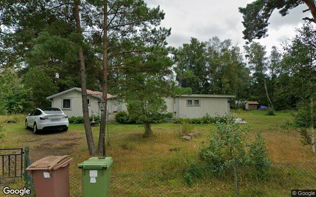 Fritidshus på Långasandsvägen 1 sålt för 3 100 000kr