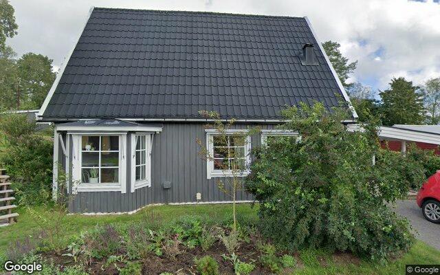 Villa på Diskusvägen 12 såld för 1 560 000 kronor