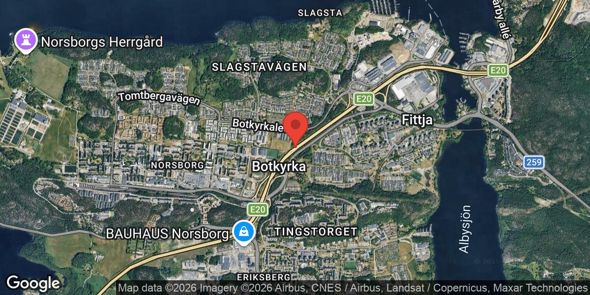 Fordonshaveri på E4 vid Trafikplats Fittja i riktning mot Södertälje