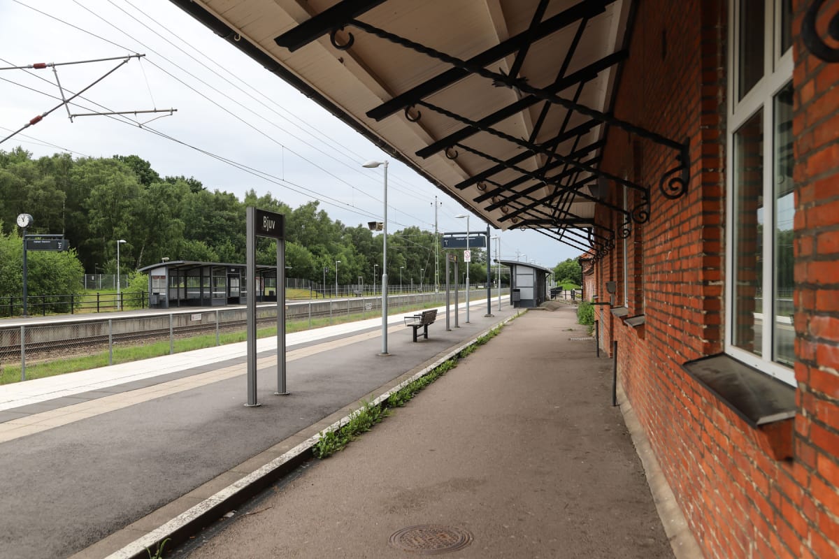Perrong Bjuv station.