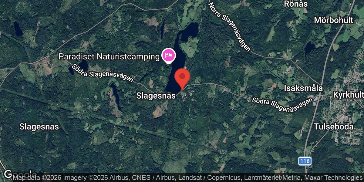 Vägarbete med långsamtgående arbetsfordon på Väg 584 mellan Rudesjön och Kyrkhult C