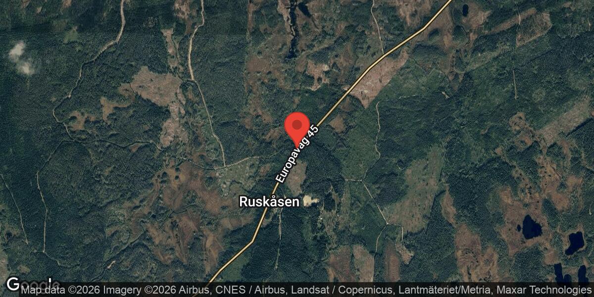Beläggningsarbete avslutat på E16 mellan Vägsjöfors och Björby
