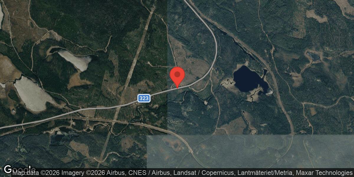 Brand i personbil på väg 323 mellan Valla Ö och Ragunda