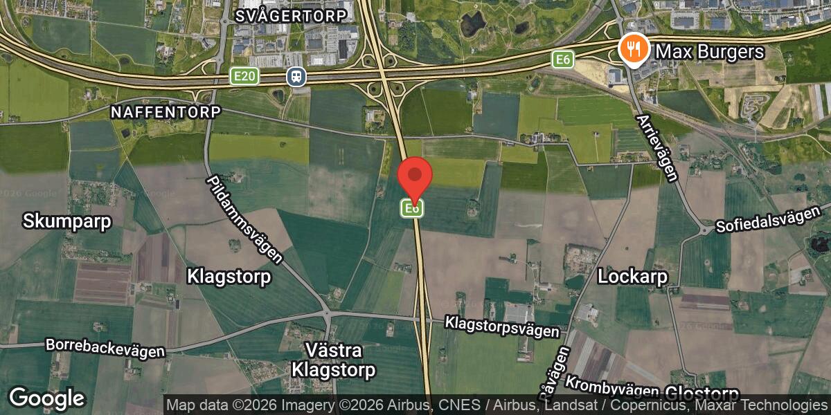 Trafikolycka med flera fordon på E6 mellan trafikplatser V Klagstorp och Petersborg