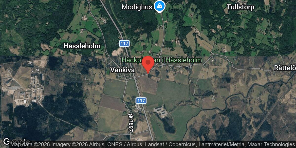 Järnvägsbommar nere på väg 1925 mellan Vankiva och Brohus