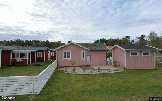 Fritidshus på Åmotslingan 9 i Laholm sålt för 1 600 000kr
