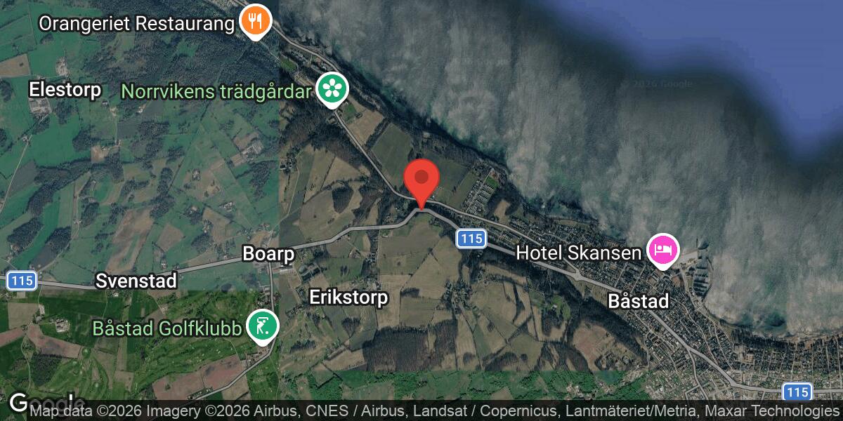 Träd över vägen på Väg 115 mellan Boarp och Båstad