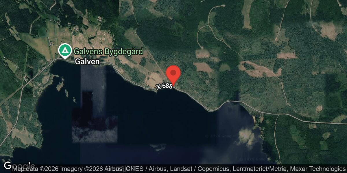 Brand i personbil på väg 688 mellan Hässja och Arbrå S