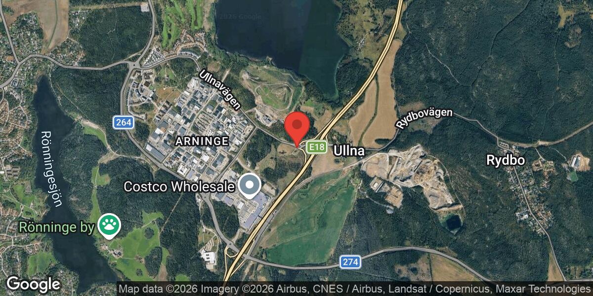 Större stenar och grus på Ullnavägen påverkar trafiken vid E18 i Täby