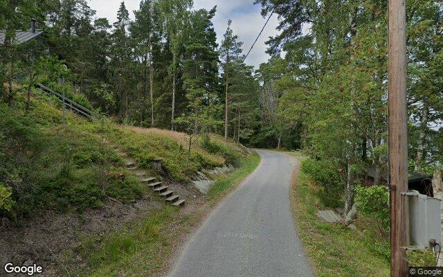 Fritidshus på Korsnäs Udde Solvik i Trosa sålt för 7 600 000kr