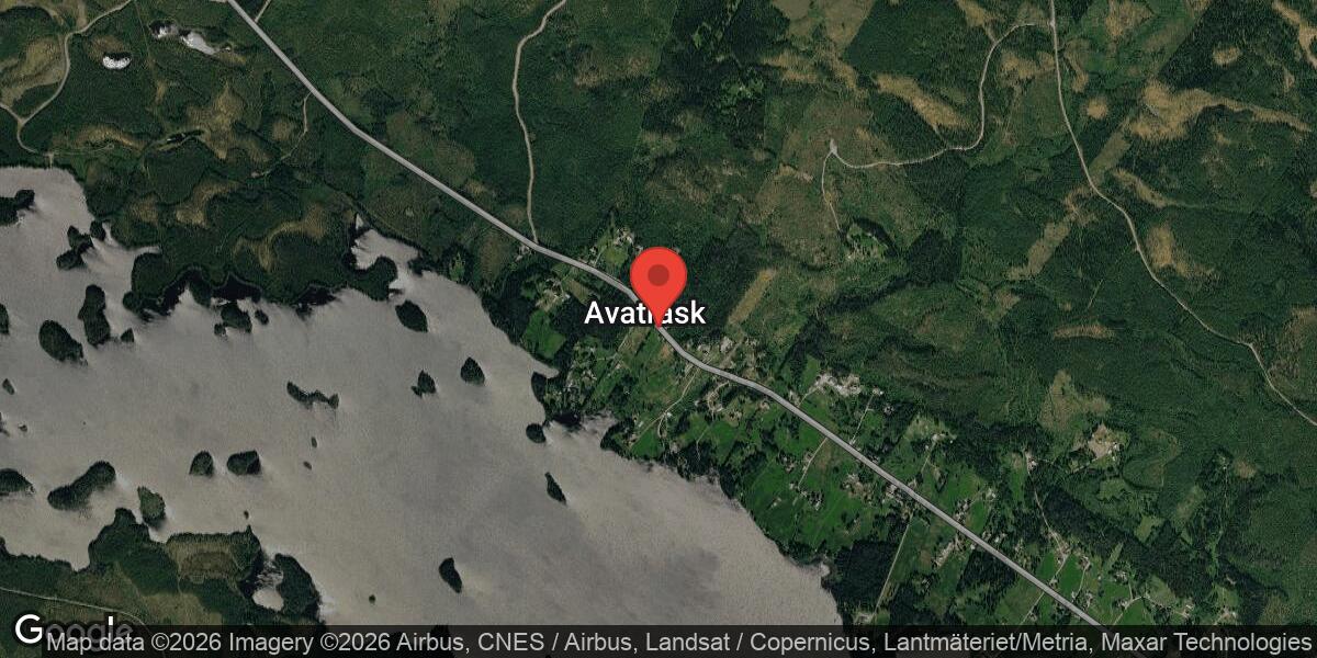 Singelolycka med husbil vid Avaträsk stänger väg 1052