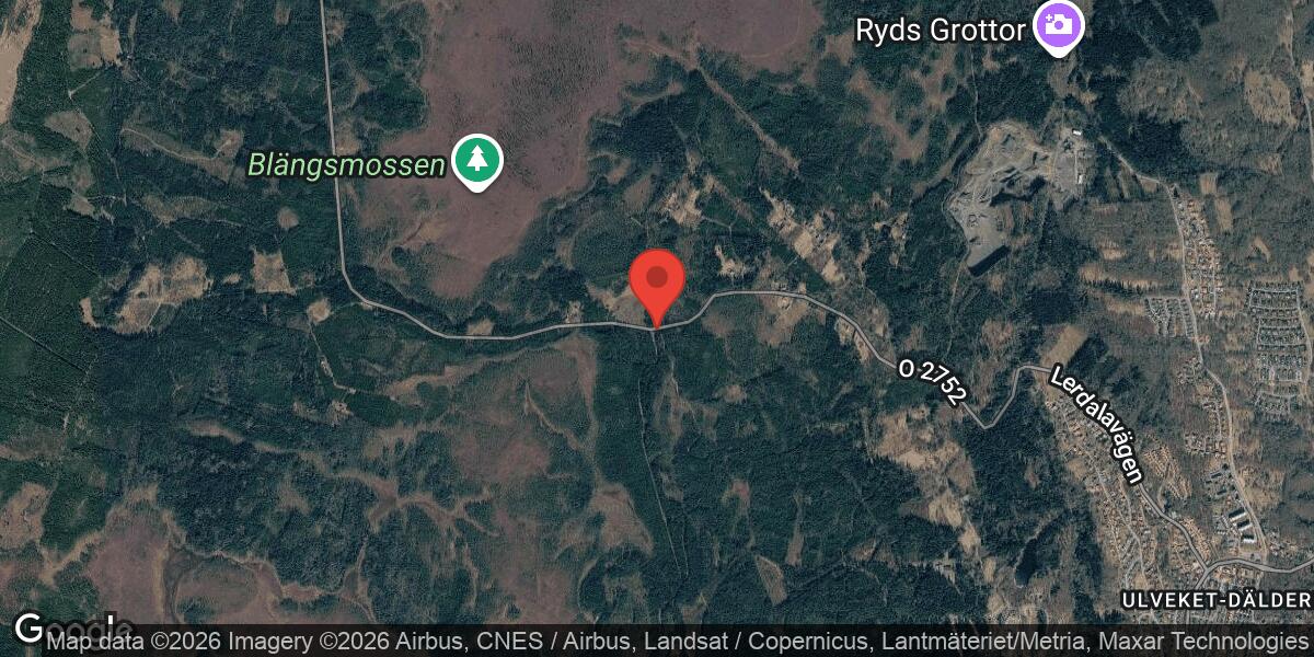 Brand i A-traktor på väg 2752 mellan Skövde Kapellv och Långesäter