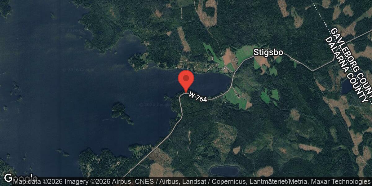 Större mängd rullgrus på väg 764 vid Stigsbo påverkar trafiken