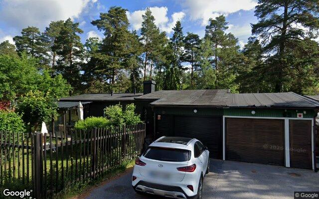 Parhus på Orrvägen 63 i Täby sålt för 9 100 000kr