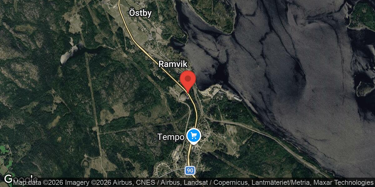 Olycka med flera fordon på väg 90 vid Ramvik påverkar trafiken
