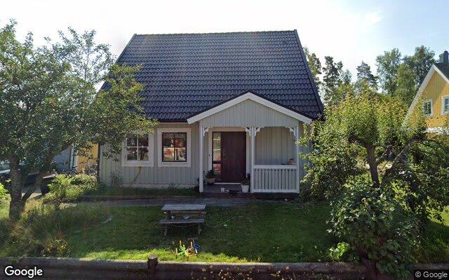 Villa på Laxgatan 107 såld för 2 475 000kr