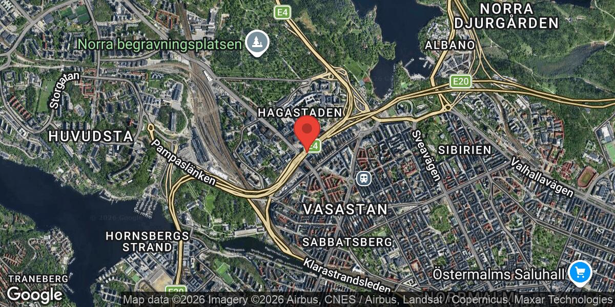 Olycka med tungt fordon vid Gärdestunneln på E4 mot Uppsala