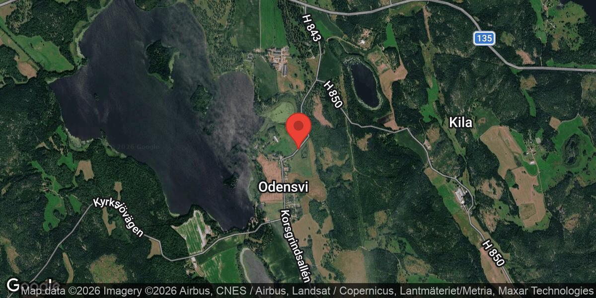 Vägarbete med trädfällning på väg 843 mellan Odensvi och Odensviholm