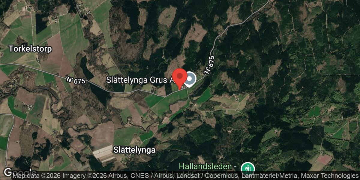 Beläggningsarbete på väg 675 mellan Asige Bygdegård och Bjärnared