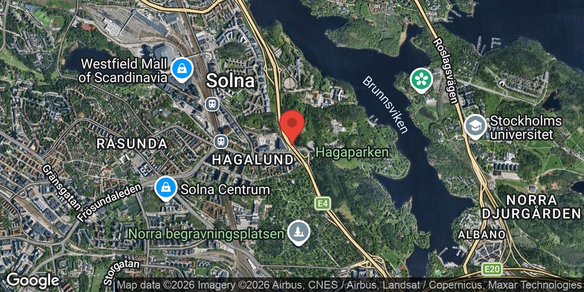 Olycka med två personbilar på E4 vid Trafikplats Haga Norra i riktning mot Uppsala