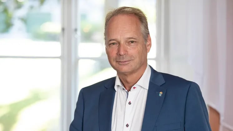 Skaraborgs Akademi delar ut nytt litterärt pris vid helkväll i Skövde