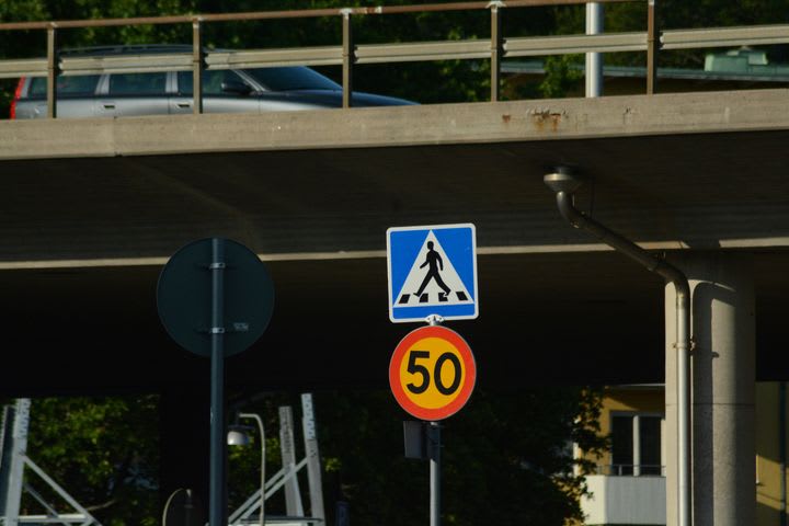 Rekordnivå för skadade oskyddade trafikanter – fotgängarnas riskperiod börjar nu