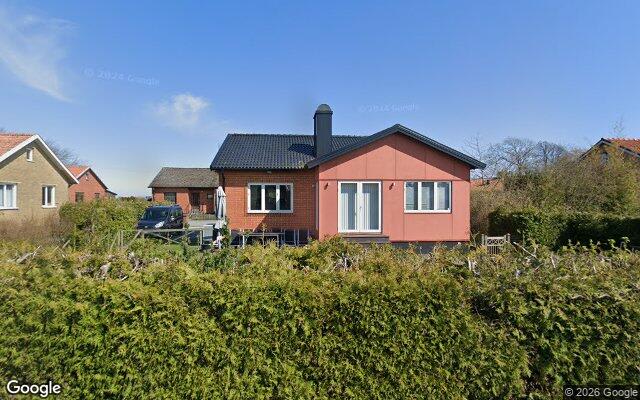 Villa på Idrottsgatan i Borrby såld för 2 150 000kr