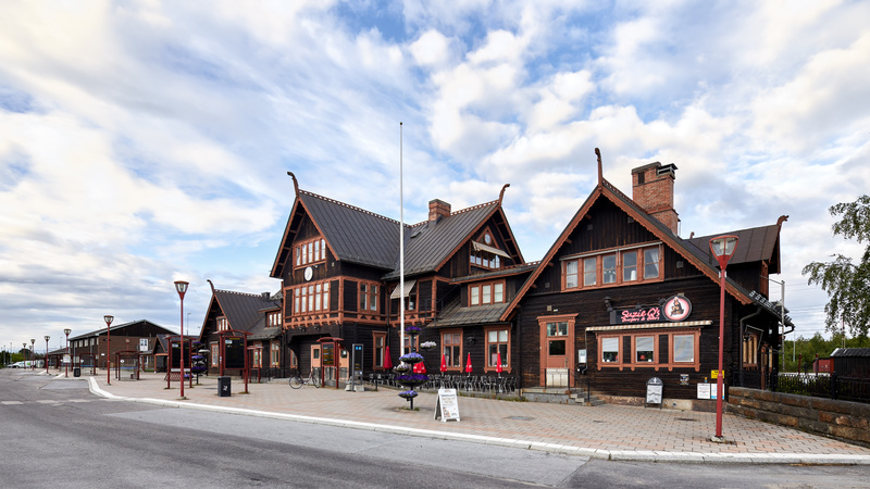 Unga kvinnor känner ökad otrygghet efter våldsbrott kring jul 2025