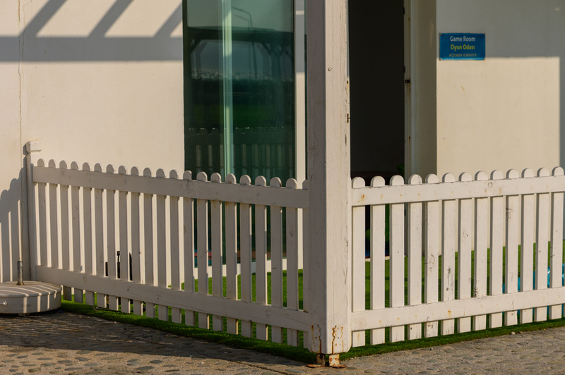 Unga anställda larmar om brister på Leos lekland – jobbpass försvinner