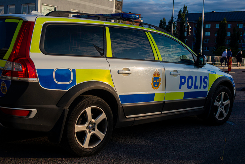 Brand i bil utanför Vittjärv – ingen skadad