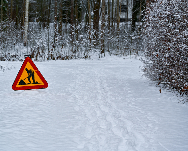 Betydande lavinfara i svenska fjällen och Alperna