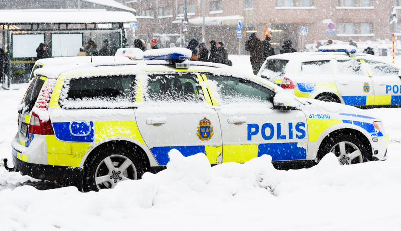 Snöfall skapar problem för SL:s bussar i Stockholms län