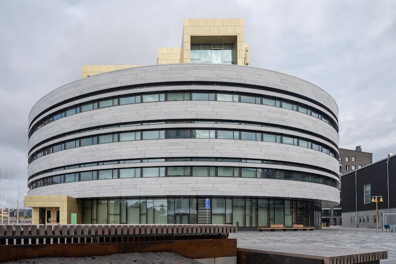 Filmen "A-Men to That" har premiär i Kiruna med kända supermodeller