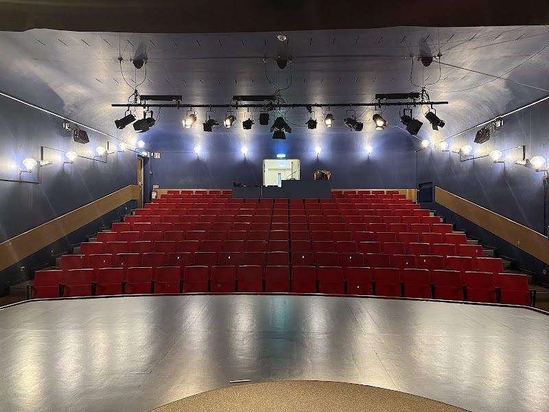 Söndagsdans i Medborgarhuset