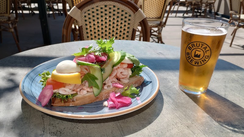 Språkkafé i Simrishamn – öva svenska i trevlig miljö